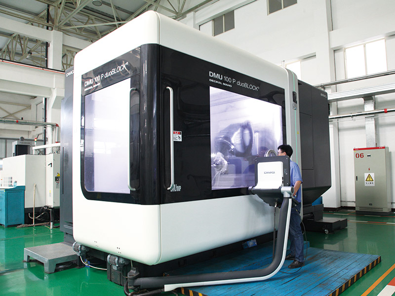 立卧五轴加工中心